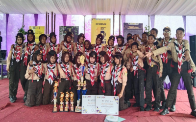 SMP Negeri 1 Tambak Raih Juara Umum 1 Lomba PBB Tongkat di SMK Bhakti Husada Sumpiuh